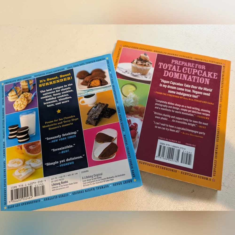 Vegan Cookies and Cupcakes Recipe Books